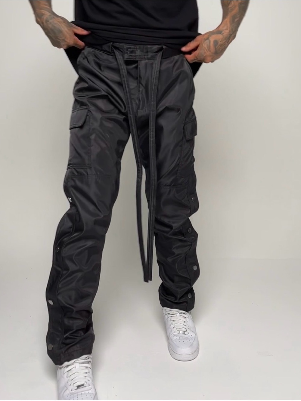 MNML SNAP ZIPPER II CARGO PANTS BLACK